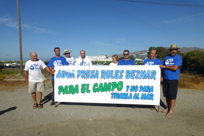Los agricultores de las cuencas de los rios Verde, Seco y Jate piden las canalizaciones de Rules y Béznar