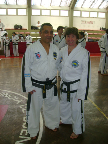 Carchuna acoge este domingo un curso internacional de taekwondo dictado por el maestro VIII Dan Carlos Lorefice