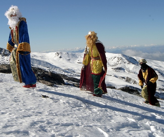 Sierra Nevada se prepara para recibir a los Reyes Magos con 46 kilómetros esquiables