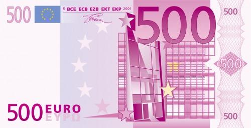La policía investiga el hallazgo en Motril de billetes de 500 euros de curso legal