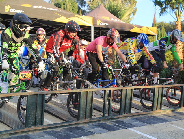 El club de BMX Show Time de Almuñécar denuncia la aparición de chinchetas y clavos en el circuito municipal El Pozuelo