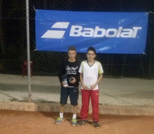 El tenista sexitano Javi Molino llega a la final del Torneo Babolat Cup