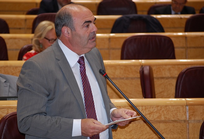 Juan Manuel Fernández Ortega denuncia que el Gobierno discrimina la conexión de Melilla con la península