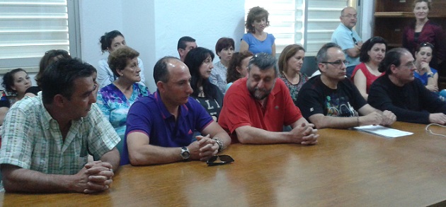 Los padres solicitan de la alcaldesa un reconocimiento hacia el director del IES Javier de Burgos