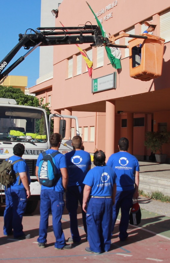 El programa formativo Ocupados 2014  mejora los colegios de  Colegio Rio Verde y Virgen de la Antigua