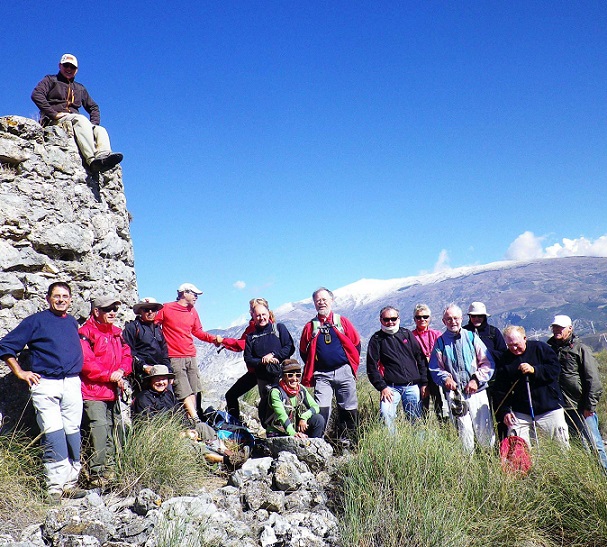 Senderistas de Almuñécar recorrieron la ruta desde La Cabra hasta Cónchar