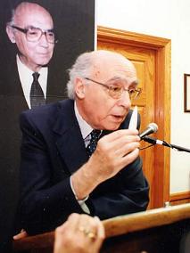 José Saramago encabeza el apoyo al manifiesto para salvar la vega de Motril